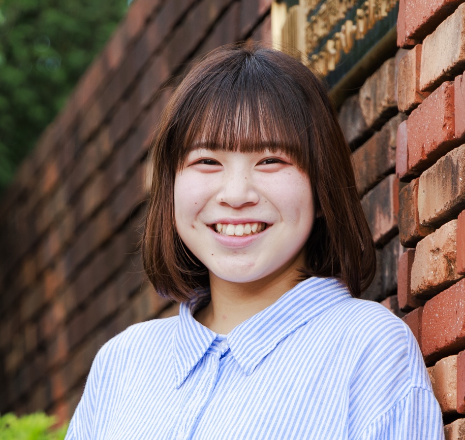 ニコニコ笑顔の表情